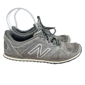 New Balance 555‎ Running Shoes Womens 7 B Gray Suede Leather Sneakers WL555MS